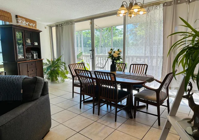 Listing Photo 5 - Condo for sale in building located at 6902 Environ Blvd, Lauderhill, FL 33319 - Unit #1c