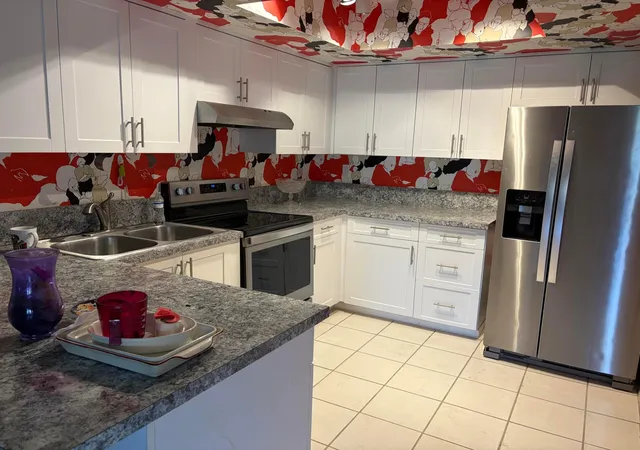 Photo 3 of Townhouse for sale at 40 Spinning Wheel Ln, Tamarac, FL 33319 | MLS# B26076551 | Listing updated on 2026-10-05