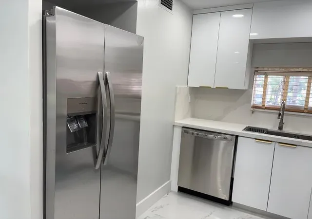 Photo 2 of Condo for sale at 700 S Hollybrook Dr #207, Pembroke Pines, FL 33025 | MLS# B26076652 | Listing updated on 2026-09-15