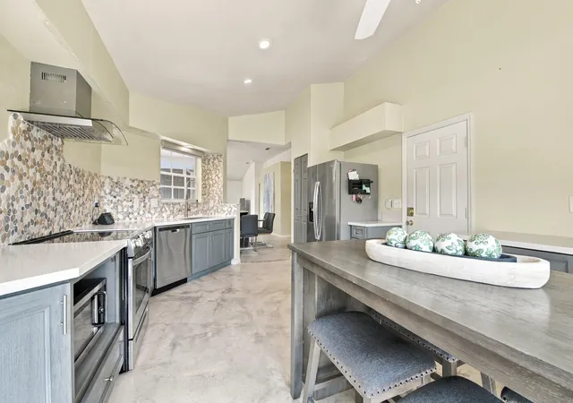 Photo 3 of Single family home for sale at 14 Heather Tr Dr, Boynton Beach, FL 33436 | MLS# B26076653 | Listing updated on 2026-10-05