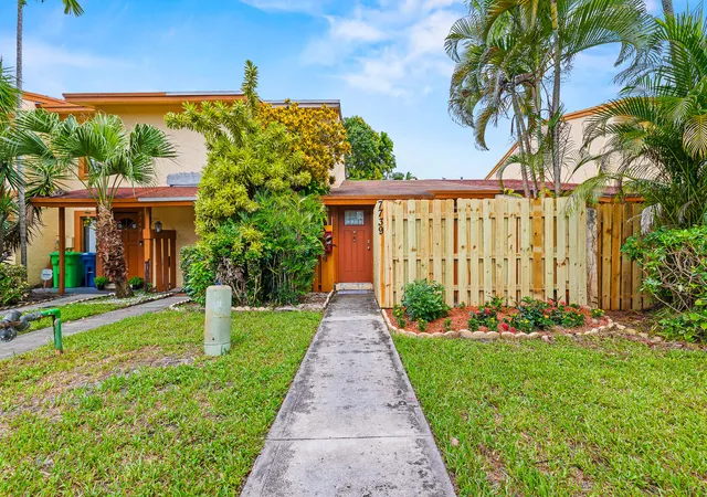 Photo 2 of Single family home for sale at 7739 Balboa St #7739, Sunrise, FL 33351 | MLS# B26076675 | Listing updated on 2026-09-16