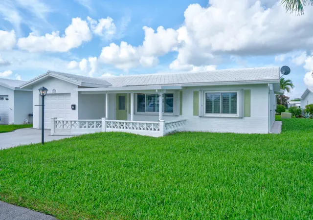 Photo 1 of Single family home for sale at 2198 Sw 12th Avenue, Boynton Beach, FL 33426 | MLS# B26076762 | Listing updated on 2026-09-16