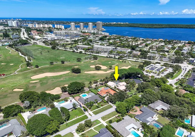 Photo 2 of Single family home for sale at 841 Anchorage Dr, North Palm Beach, FL 33408 | MLS# B26076794 | Listing updated on 2026-10-07