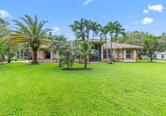 Photo 3 of Single family home for sale at 14811 Horseshoe Tr, Wellington, FL 33414 | MLS# B26076800 | Listing updated on 2026-09-28