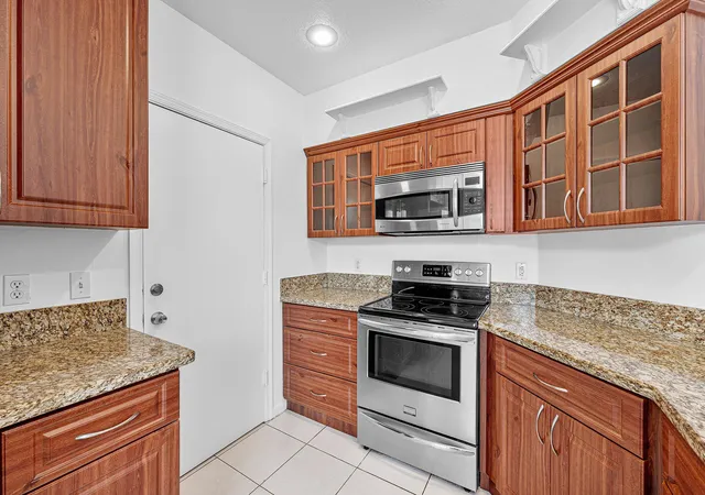 Photo 2 of Townhouse for sale at 11031 Periwinkle Ln, Tamarac, FL 33321 | MLS# B26076830 | Listing updated on 2026-10-01
