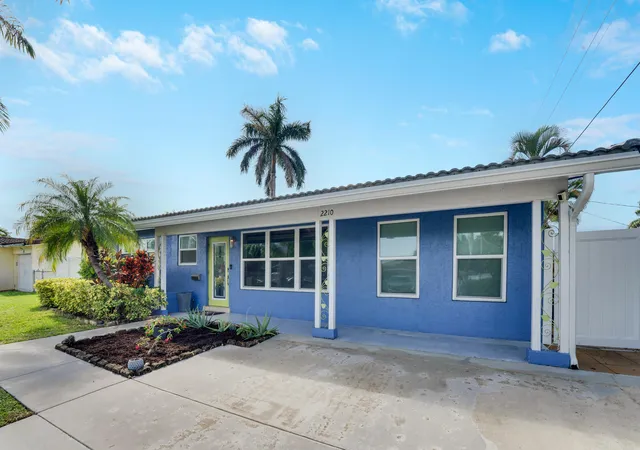 Photo 2 of Sale Pending at 2210 Ne 51st Street, Lighthouse Point, FL 33064 | MLS# B26076840 | Listing updated on 2026-09-28