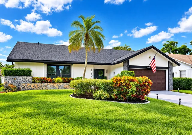 Photo 1 of Single family home for sale at 7007 Nw 40th Place, Coral Springs, FL 33065 | MLS# B26076865 | Listing updated on 2026-10-05