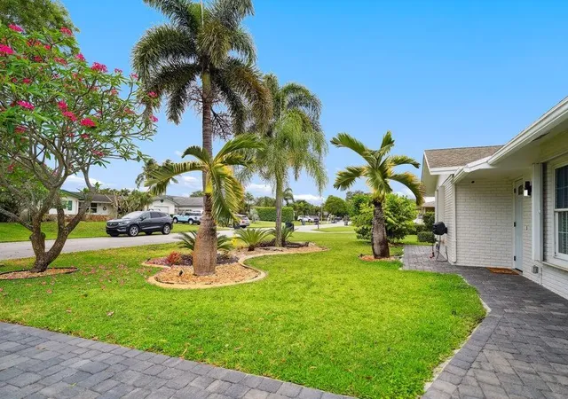 Photo 4 of Single family home for sale at 4091 Lakespur Cir N, Palm Beach Gardens, FL 33410 | MLS# B26076880 | Listing updated on 2026-09-16