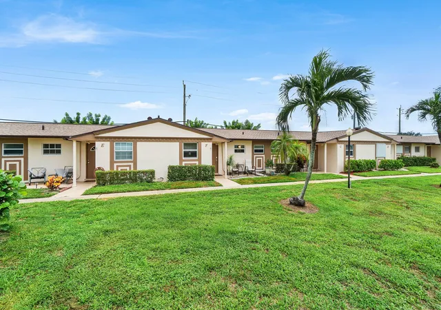 Photo 1 of Condo for sale at 2883 Crosley Dr W #F, West Palm Beach, FL 33415 | MLS# B26076901 | Listing updated on 2026-09-16