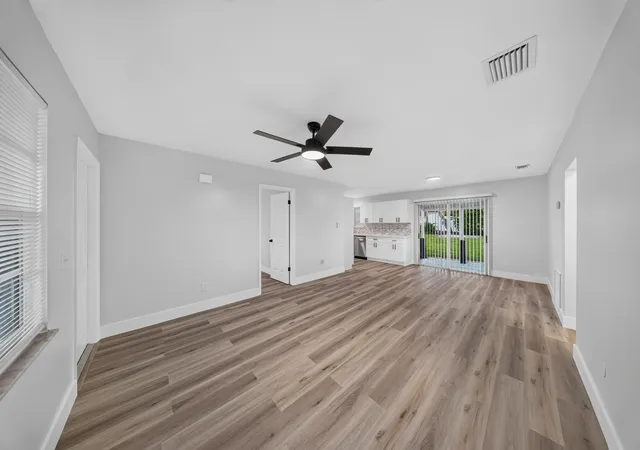 Photo 3 of Single family home for sale at 2557 SE Robin Cir, Port Saint Lucie, FL 34952 | MLS# B26077069 | Listing updated on 2026-09-16