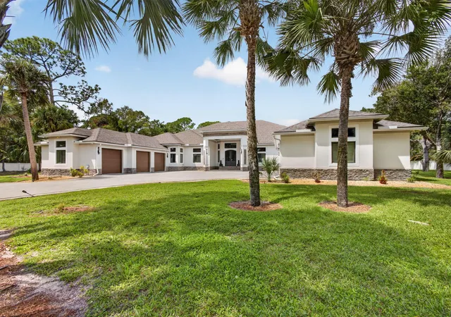 Photo 3 of Mansion for sale at 145 24th Avenue, Vero Beach, FL 32962 | MLS# B26077124 | Listing updated on 2026-09-23