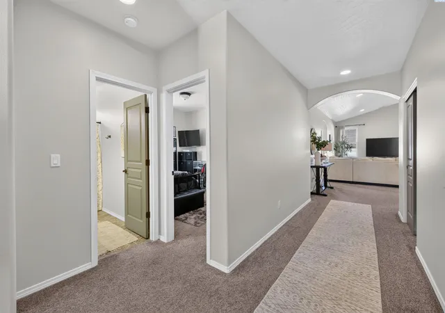 Photo 47 of Single family home for sale at 2926 Bellerive Dr, Richland, WA 99352 | MLS# 296318 | Listing updated on 2026-09-11