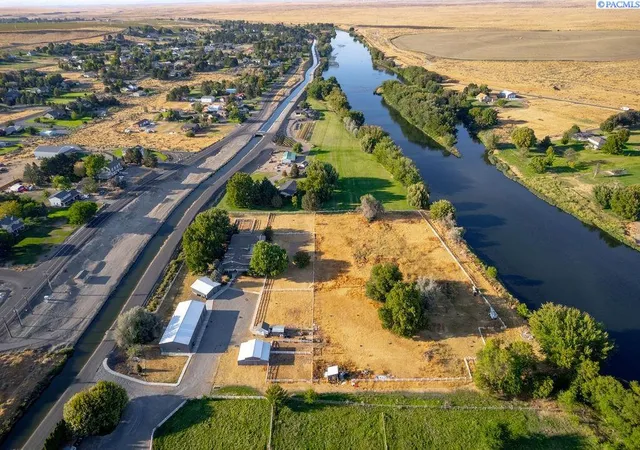 Photo 1 of Single family home for sale at 96305 N Yakima River Dr, West Richland, WA 99353 | MLS# 296348 | Listing updated on 2026-09-11