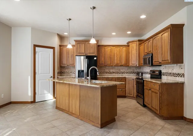 Photo 46 of Single family home for sale at 4351 Limestone Ct, Richland, WA 99352 | MLS# 296358 | Listing updated on 2026-09-13