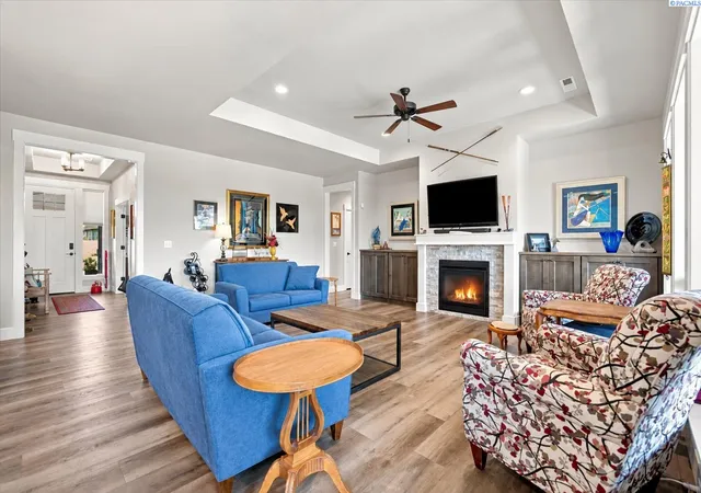 Photo 4 of Single family home for sale at 2480 Maggio Loop, Richland, WA 99352 | MLS# 296171 | Listing updated on 2026-09-12