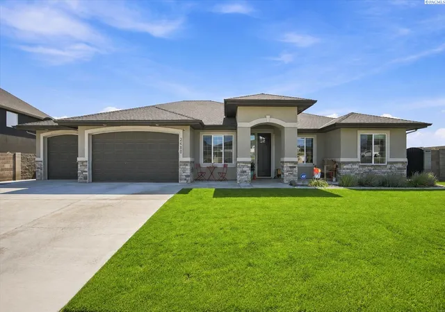 Photo 1 of Single family home for sale at 2480 Maggio Loop, Richland, WA 99352 | MLS# 296171 | Listing updated on 2026-09-12