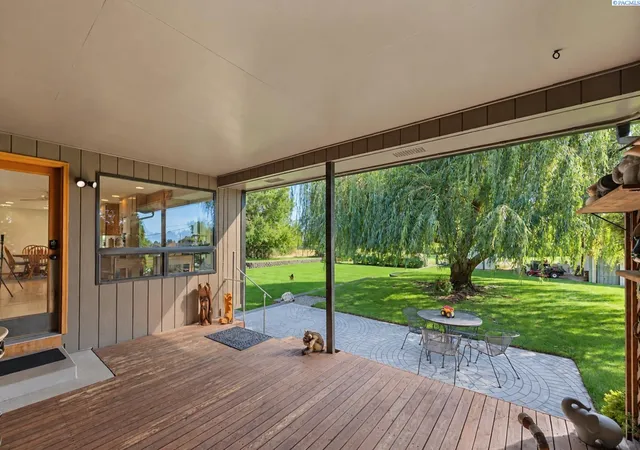 Photo 4 of Single family home for sale at 4922 W Argent Rd, Pasco, WA 99301 | MLS# 296303 | Listing updated on 2026-09-10