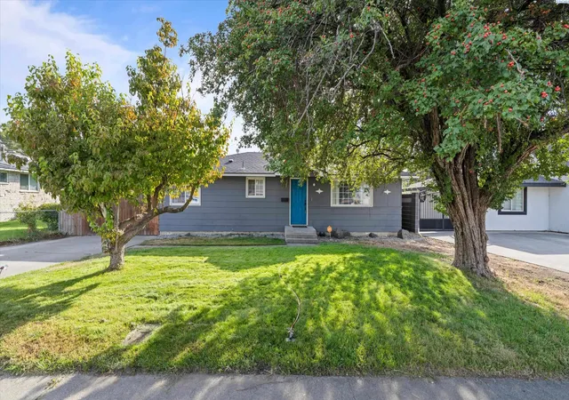 Photo 1 of Single family home for sale at 1751 N 24th Avenue, Pasco, WA 99301 | MLS# 296344 | Listing updated on 2026-09-12