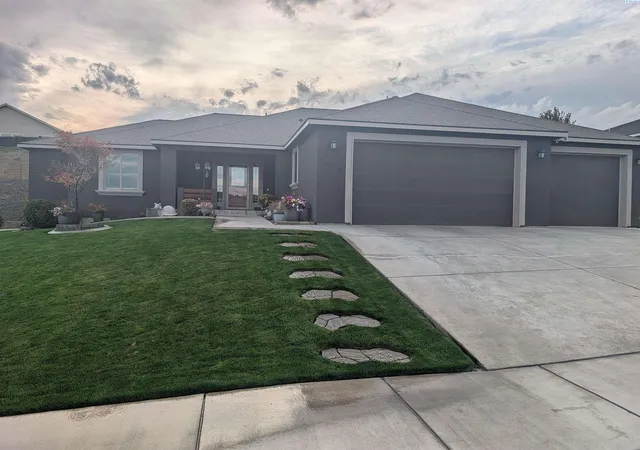 Photo 1 of Single family home for sale at 3802 Cook Ln, Pasco, WA 99301 | MLS# 296326 | Listing updated on 2026-09-11