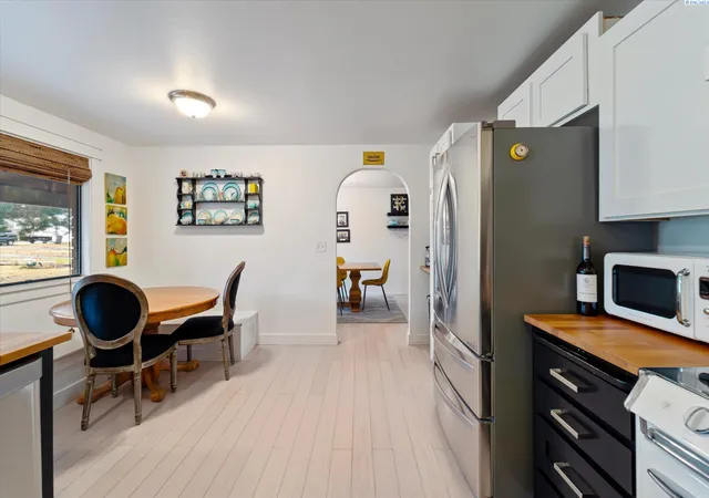 Photo 3 of Single family home for sale at 4605 W 12Th Avenue, Kennewick, WA 99338 | MLS# 295983 | Listing updated on 2026-09-10