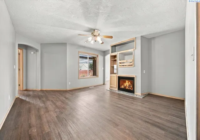 Photo 40 of Single family home for sale at 1906 W 22nd Avenue, Kennewick, WA 99337 | MLS# 296329 | Listing updated on 2026-09-11