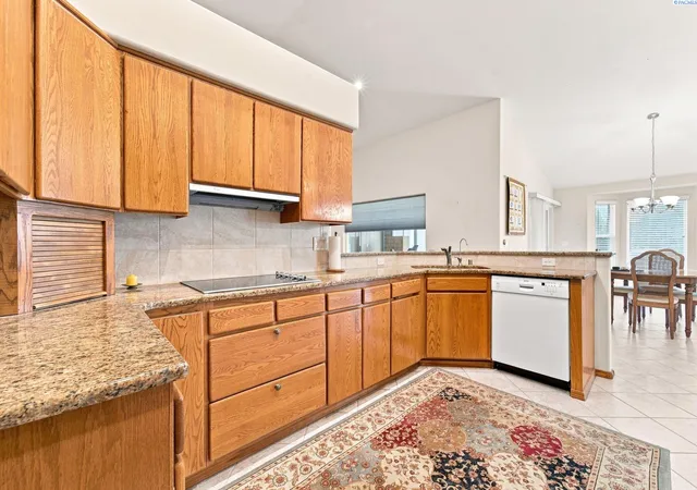 Photo 2 of Single family home for sale at 3100 Mt Stuart Ct, West Richland, WA 99353 | MLS# 296176 | Listing updated on 2026-09-16