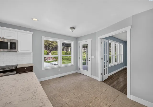 Photo 3 of Single family home for sale at 3809 W 43rd Avenue, Kennewick, WA 99337 | MLS# 296209 | Listing updated on 2026-09-17