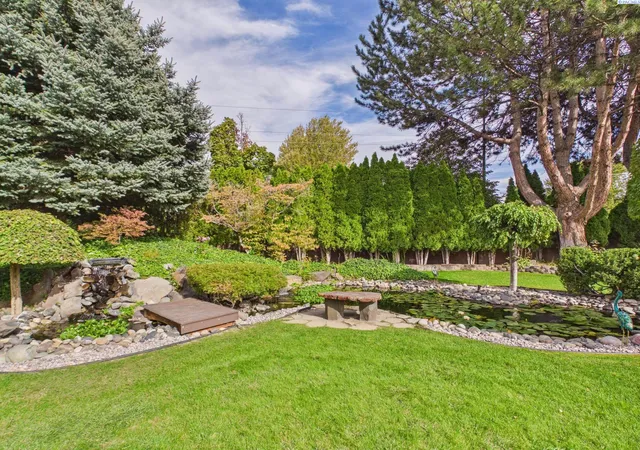 Photo 4 of Single family home for sale at 2422 Mark Ave, Richland, WA 99352 | MLS# 296322 | Listing updated on 2026-09-11