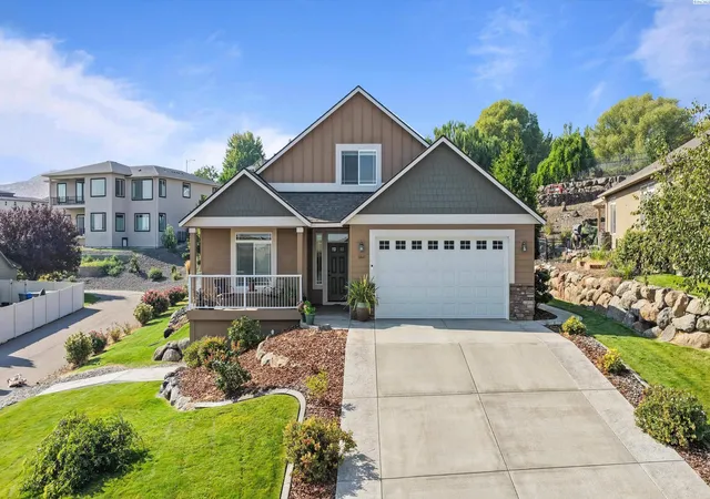 Photo 1 of Single family home for sale at 1441 Purple Sage St, Richland, WA 99352 | MLS# 296197 | Listing updated on 2026-09-10