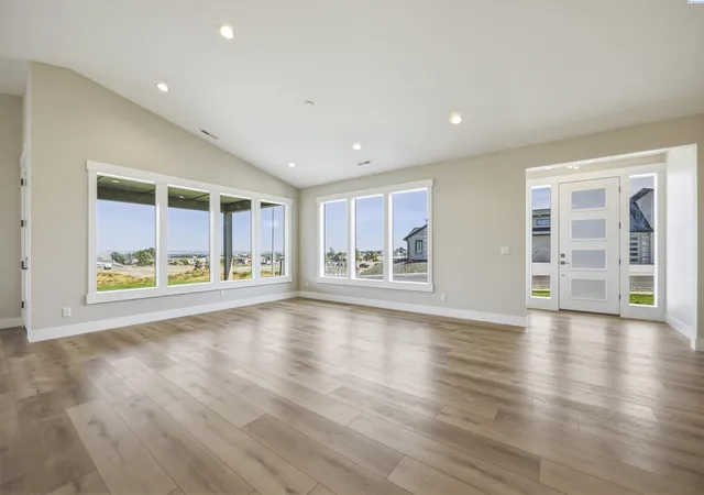 Photo 2 of Single family home for sale at 2324 Lariat Ln, Richland, WA 99352 | MLS# 294922 | Listing updated on 2026-09-10