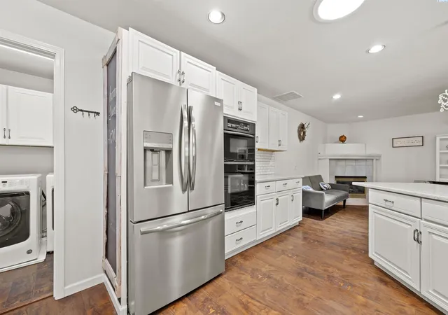 Photo 2 of Single family home for sale at 913 N Quebec St, Kennewick, WA 99336 | MLS# 296297 | Listing updated on 2026-09-10