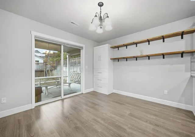 Photo 3 of Sale Pending at 10398 W 18th Place, Kennewick, WA 99338 | MLS# 296339 | Listing updated on 2026-09-16