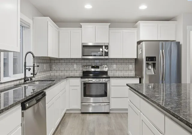 Photo 35 of Single family home for sale at 10398 W 18th Place, Kennewick, WA 99338 | MLS# 296339 | Listing updated on 2026-09-11