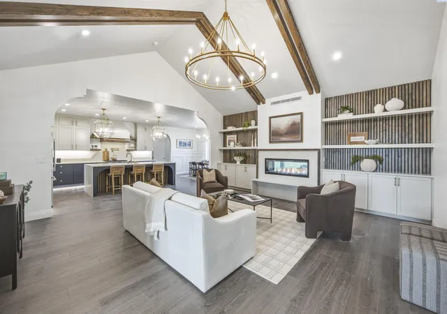Photo 3 of Single family home for sale at 14221 S Abigail Pl, Kennewick, WA 99338 | MLS# 296317 | Listing updated on 2026-09-11