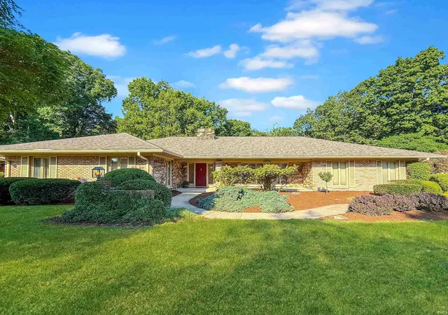 Photo 3 of Manufactured home for sale at 570 Golden Pl, Lafayette, IN 47905 | MLS# 202537853 | Listing updated on 2026-09-16