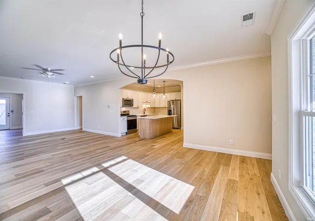 Photo 4 of Condo for sale at 3060 White Oak Trl, Newburgh, IN 47630 | MLS# 202600362 | Listing updated on 2026-09-30