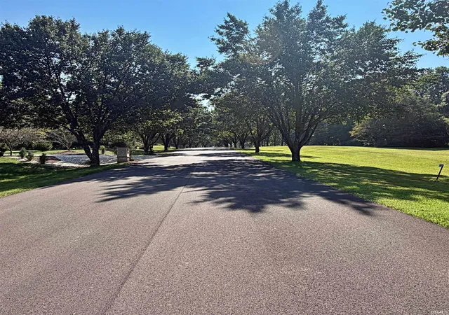 Photo 3 of Sale Pending at 2687 E Sailor Ln, Bloomington, IN 47401 | MLS# 202607292 | Listing updated on 2026-09-14