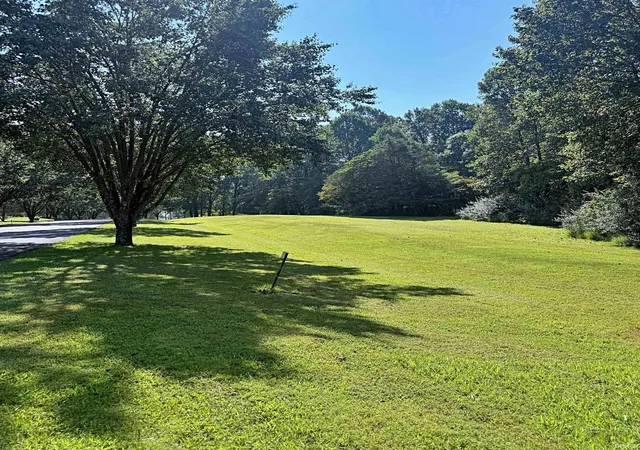 Photo 4 of Sale Pending at 2687 E Sailor Ln, Bloomington, IN 47401 | MLS# 202607292 | Listing updated on 2026-09-14