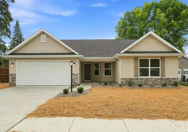 Manufactured home for sale at 218 W Oak St, Butler, IN 46721 | MLS# 202611419