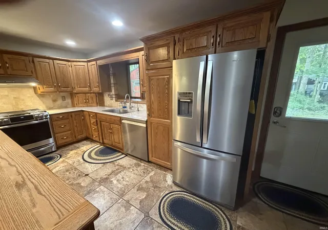 Photo 3 of Manufactured home for sale at 2497 W Lynn Ln, Peru, IN 46970 | MLS# 202611575 | Listing updated on 2026-09-01