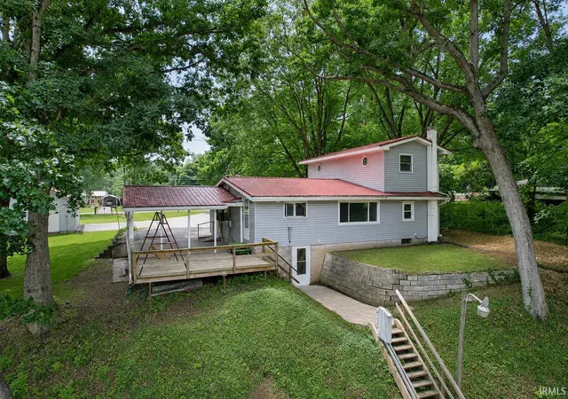 Photo 3 of Manufactured home for sale at 336 N Beach Dr, Monticello, IN 47960 | MLS# 202611812 | Listing updated on 2026-09-30