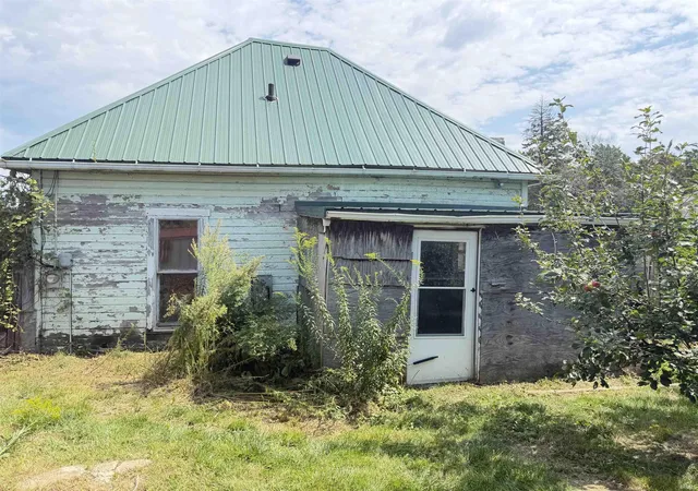 Photo 2 of Manufactured home for sale at 2009 N Lafountain St, Kokomo, IN 46901 | MLS# 202613759 | Listing updated on 2026-09-16