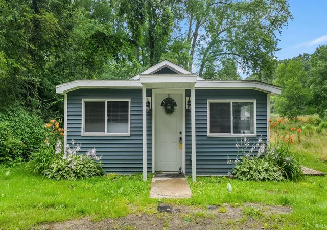Photo 1 of Manufactured home for sale at 7323 E Pansy Ln, New Carlisle, IN 46552 | MLS# 202617623 | Listing updated on 2026-09-11