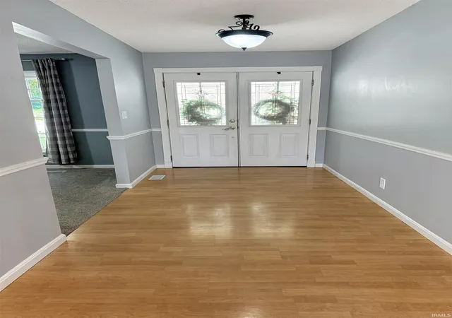 Photo 2 of Manufactured home for sale at 5200 Kenwood Dr, Newburgh, IN 47630 | MLS# 202617840 | Listing updated on 2026-09-16