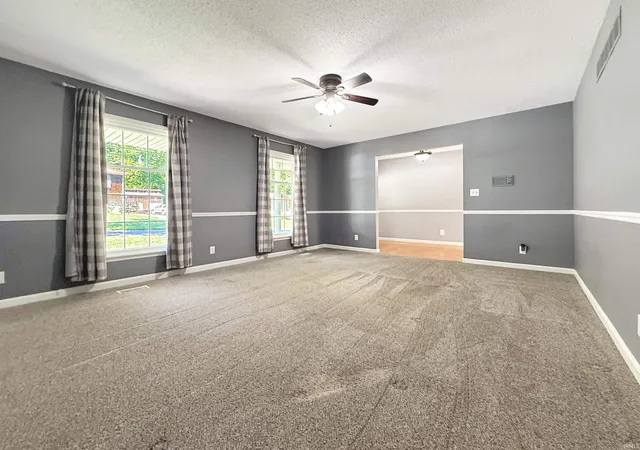 Photo 3 of Manufactured home for sale at 5200 Kenwood Dr, Newburgh, IN 47630 | MLS# 202617840 | Listing updated on 2026-09-16
