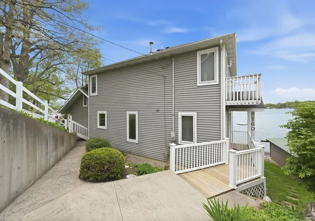 Photo 4 of Manufactured home for sale at 150 Ln 130 Lake George, Fremont, IN 46737 | MLS# 202618330 | Listing updated on 2026-09-09