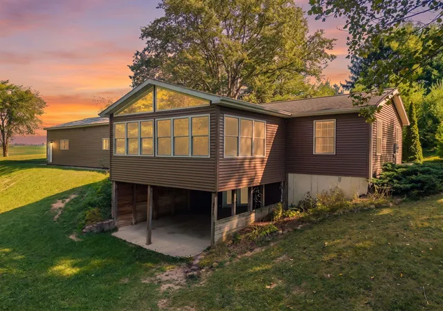 Photo 1 of Sale Pending at 4801 W Plattner Rd, Columbia City, IN 46725 | MLS# 202621440 | Listing updated on 2026-10-16