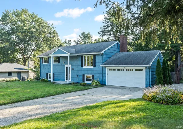 Photo 2 of Manufactured home for sale at 202 Blueberry Ln, West Lafayette, IN 47906 | MLS# 202621760 | Listing updated on 2026-09-17