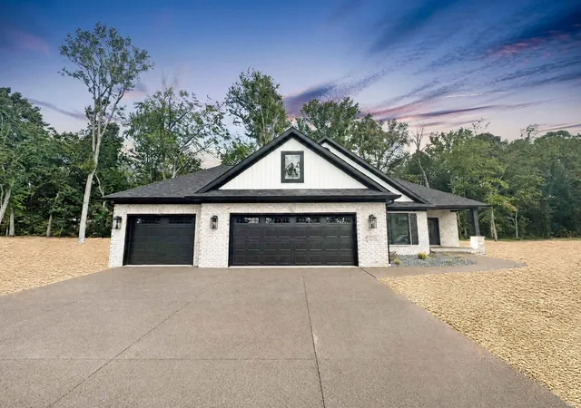 Photo 1 of Manufactured home for sale at 4432 Violet Dr, Evansville, IN 47725 | MLS# 202621773 | Listing updated on 2026-09-10