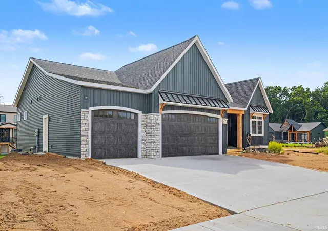Photo 3 of Sale Pending at 11188 Calle Jules Ct #322, Osceola, IN 46561 | MLS# 202622083 | Listing updated on 2026-09-07